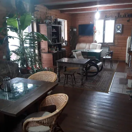 райский сад Hostel