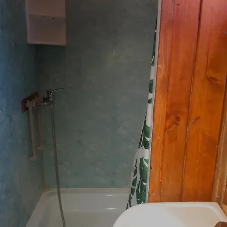 райский сад Hostel *